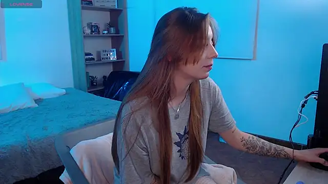 Snapshot of Soy_mangx chatting on 10/03/25, 02:08 Soy mangx online show from 10/03/25, 02:08