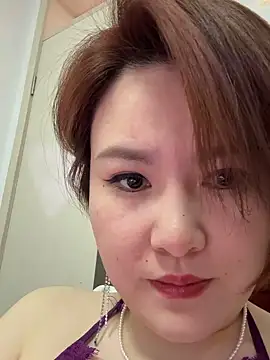 Baby-youyou online show from 11/30/25, 01:15