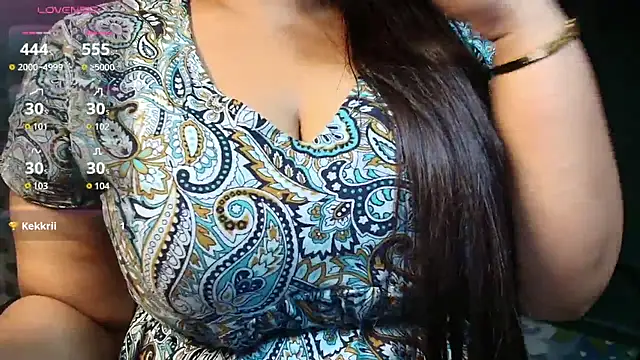 Snapshot of _Lisha_ chatting on 11/10/25, 04:50 Lisha online show from 11/10/25, 04:50