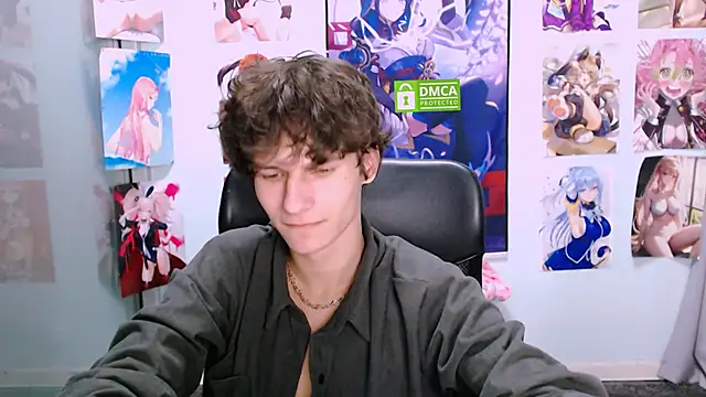Snapshot of den_rich1 chatting on 03/17/25, 12:57 den rich1 online show from 03/17/25, 12:57