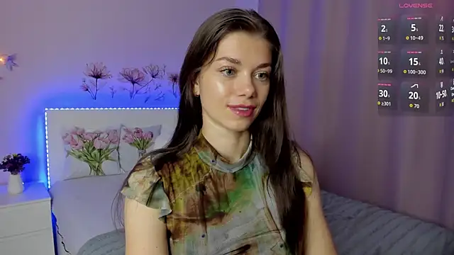 Snapshot of Eva_McCoy chatting on 09/24/25, 07:55 Eva McCoy online show from 09/24/25, 07:55