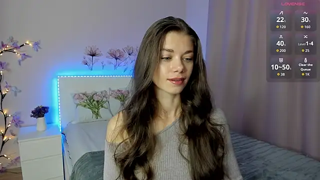 Snapshot of Eva_McCoy chatting on 10/03/25, 08:00 Eva McCoy online show from 10/03/25, 08:00