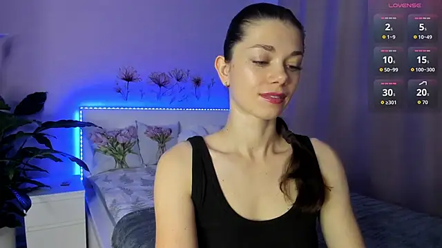 Snapshot of Eva_McCoy chatting on 10/24/25, 07:38 Eva McCoy online show from 10/24/25, 07:38