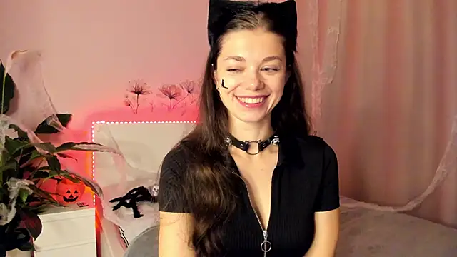 Snapshot of Eva_McCoy chatting on 10/30/25, 09:11 Eva McCoy online show from 10/30/25, 09:11