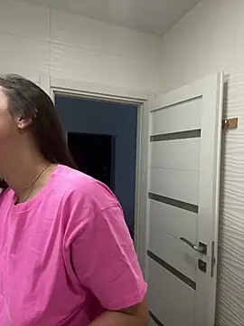 Snapshot of AngelinaMeov chatting on 03/19/25, 10:55 AngelinaMeov online show from 03/19/25, 10:55