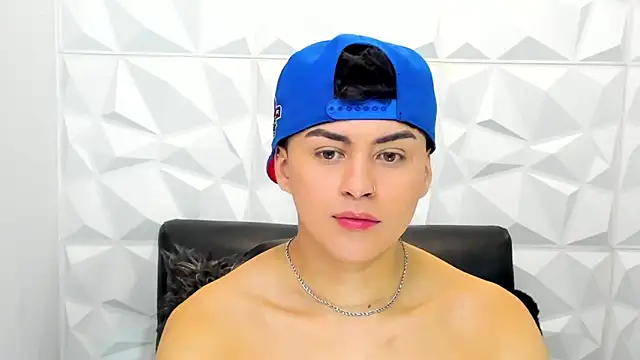 Snapshot of Sam_Daves chatting on 11/08/25, 12:49 Sam Daves online show from 11/08/25, 12:49