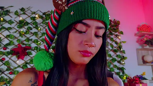 Snapshot of alice_rous21 chatting on 12/03/25, 01:09 alice rous21 online show from 12/03/25, 01:09