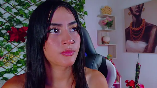 Snapshot of alice_rous21 chatting on 12/14/25, 01:27 alice rous21 online show from 12/14/25, 01:27