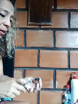 Snapshot of Lady_Lolla11 chatting on 10/12/25, 03:44 Lady Lolla11 online show from 10/12/25, 03:44