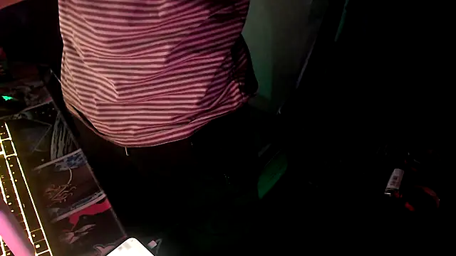 twink69Finger online show from 10/10/25, 01:54