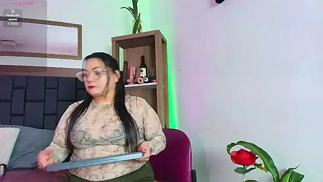 EllenaBoobs  online show from 07/18/26, 12:37