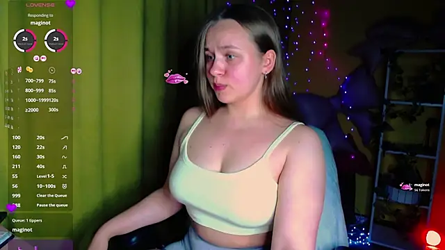 Lilysweet13 online show from 06/12/26, 10:08