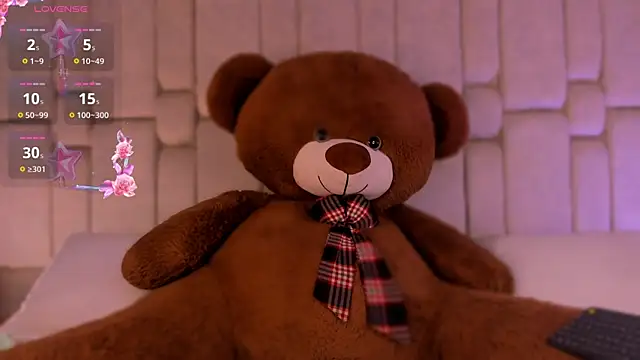 Snapshot of Daia_Ortiz chatting on 10/30/25, 08:20 Daia Ortiz online show from 10/30/25, 08:20