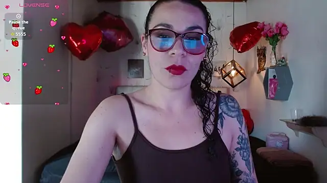 mia velvet1 online show from 03/13/26, 02:56
