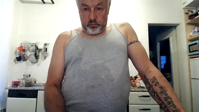 Berg Boy online show from 09/16/25, 05:25