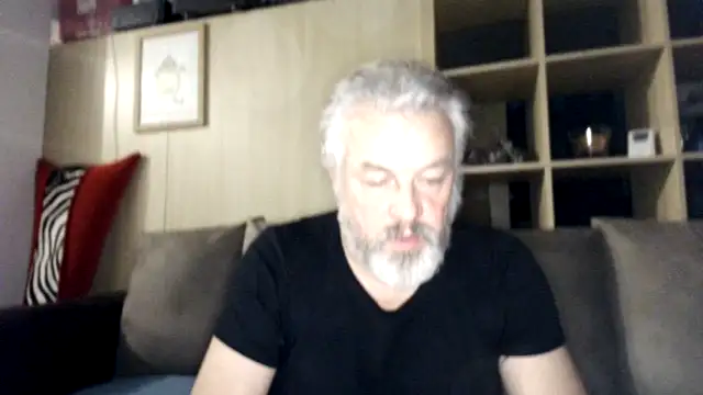 Berg Boy online show from 12/16/25, 08:36