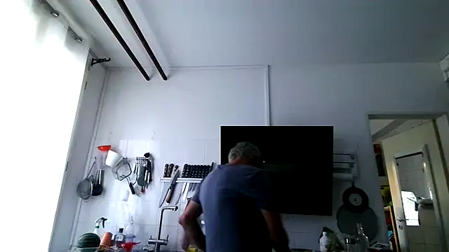 Berg Boy online show from 07/25/26, 05:27