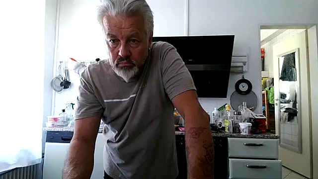 Berg Boy online show from 07/29/26, 11:52