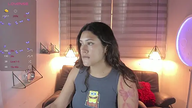 ISIS VALCHOS online show from 10/13/25, 07:47