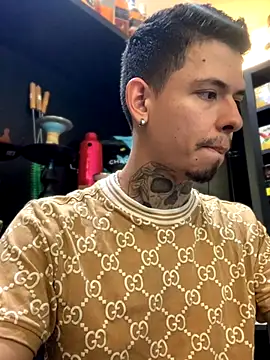 craxybaby online show from 10/17/25, 04:42