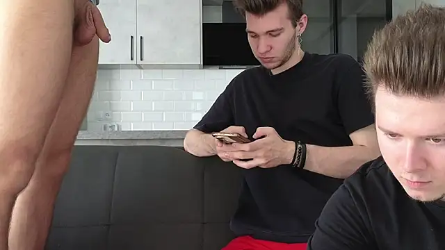 Snapshot of boys_sobolisha chatting on 09/23/25, 11:46 boys sobolisha online show from 09/23/25, 11:46