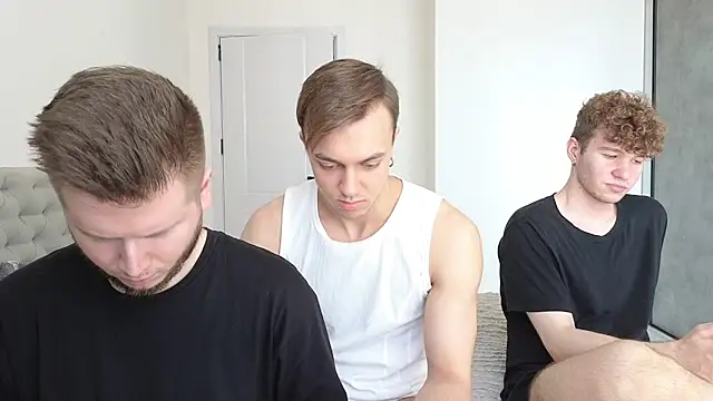 boys sobolisha online show from 07/25/26, 08:56