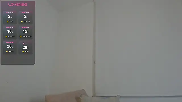 Ivelleee  online show from 07/15/26, 11:10