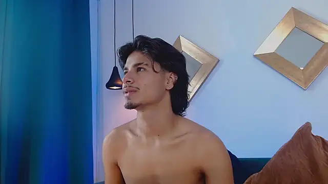 MathewAdams online show from 11/05/25, 06:41