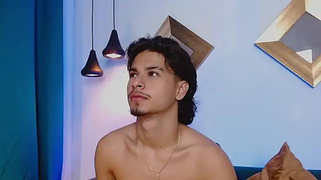 MathewAdams online show from 11/08/25, 01:11