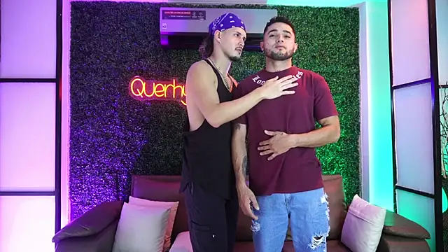 Snapshot of Bait4men chatting on 12/17/25, 08:48 Bait4men online show from 12/17/25, 08:48