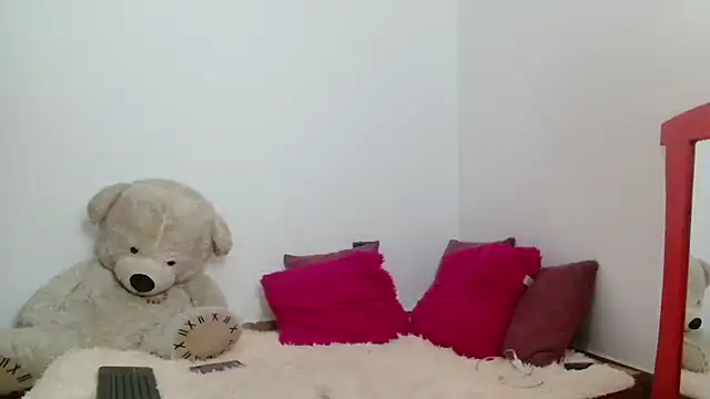 Snapshot of Danilove55 chatting on 10/15/25, 10:54 Danilove55 online show from 10/15/25, 10:54