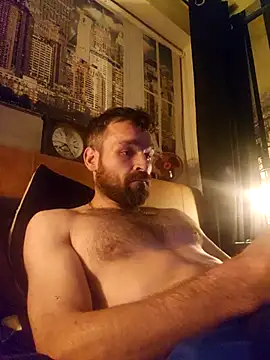 Snapshot of LKC94 chatting on 09/10/25, 11:05 LKC94 online show from 09/10/25, 11:05