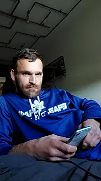 Snapshot of LKC94 chatting on 09/28/25, 01:05 LKC94 online show from 09/28/25, 01:05