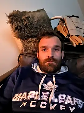 Snapshot of LKC94 chatting on 10/24/25, 11:34 LKC94 online show from 10/24/25, 11:34