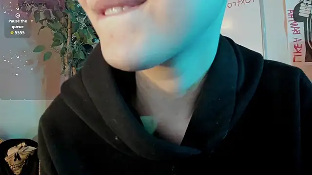 Snapshot of cos_operator chatting on 11/09/25, 07:34 cos operator online show from 11/09/25, 07:34