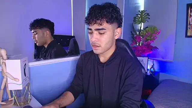 LucasCarterr  online show from 09/15/25, 02:06