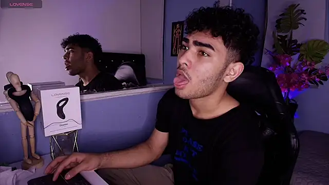 LucasCarterr  online show from 09/20/25, 04:02