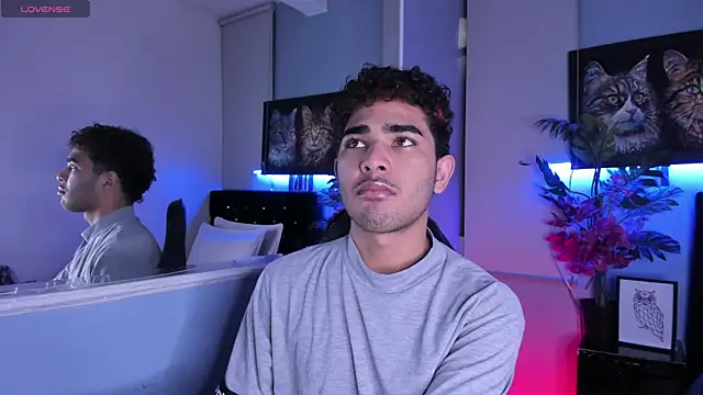 LucasCarterr  online show from 11/23/25, 03:50