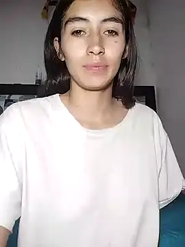 Snapshot of abbyy_dulce18 chatting on 03/11/25, 01:45 abbyy dulce18 online show from 03/11/25, 01:45