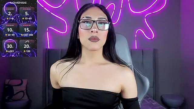 madison  rey online show from 11/21/25, 04:44