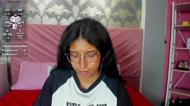 Snapshot of Karin_Ks chatting on 02/03/26, 06:40 Karin Ks online show from 02/03/26, 06:40