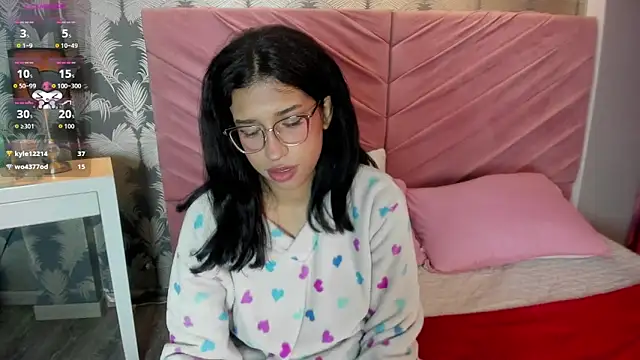 Snapshot of Karin_Ks chatting on 03/05/26, 03:35 Karin Ks online show from 03/05/26, 03:35