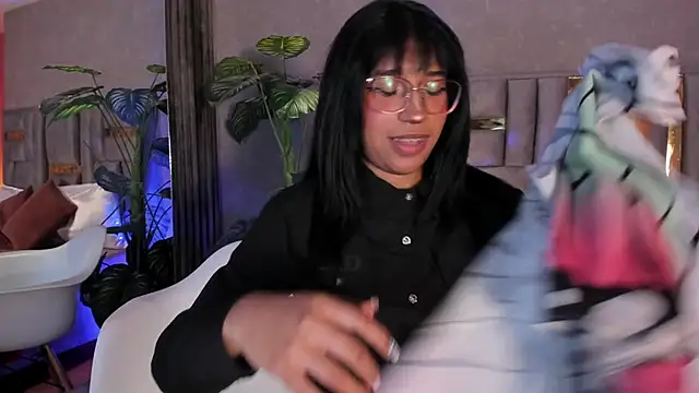 Karin Ks online show from 06/30/26, 03:07