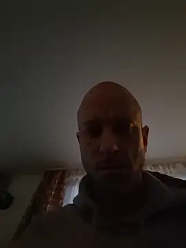 Snapshot of svenpfeifer chatting on 01/15/26, 03:16 svenpfeifer online show from 01/15/26, 03:16