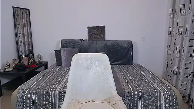 SharronAlexa online show from 10/10/25, 09:08