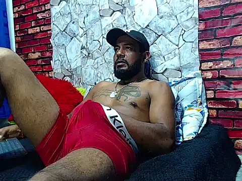 BladeFoxxx1 online show from 07/28/26, 02:51