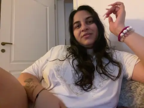 Veramaia online show from 07/19/26, 08:12