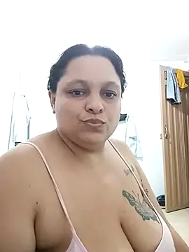 aliciaxm online show from 03/18/25, 03:20