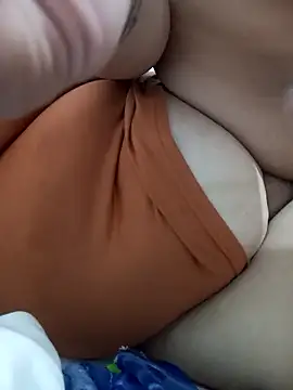 aliciaxm online show from 12/18/25, 06:03