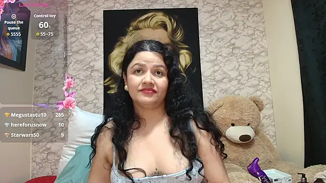 Snapshot of nataliaesmith_24 chatting on 10/02/25, 03:24 nataliaesmith 24 online show from 10/02/25, 03:24